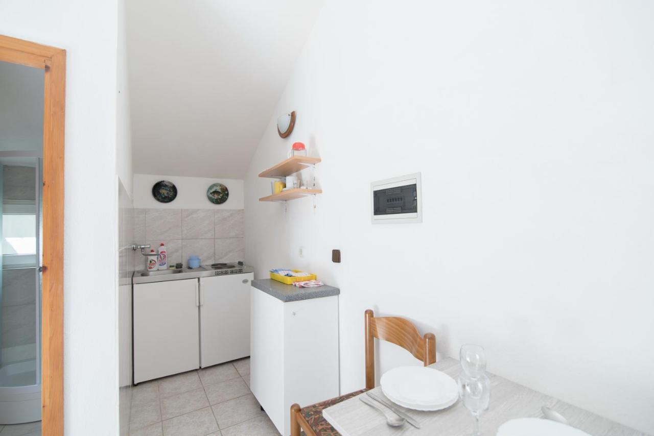 Apartments Pinija 수페타르 외부 사진