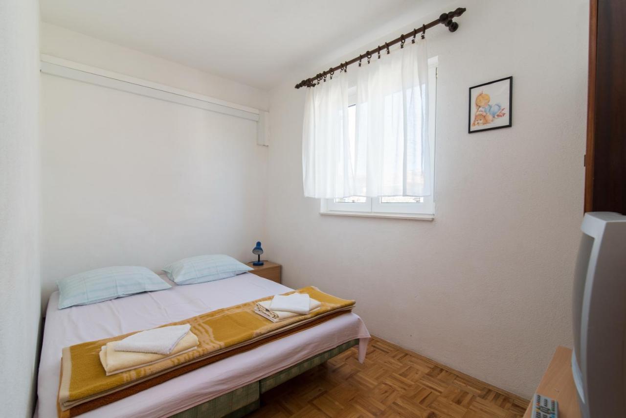 Apartments Pinija 수페타르 외부 사진
