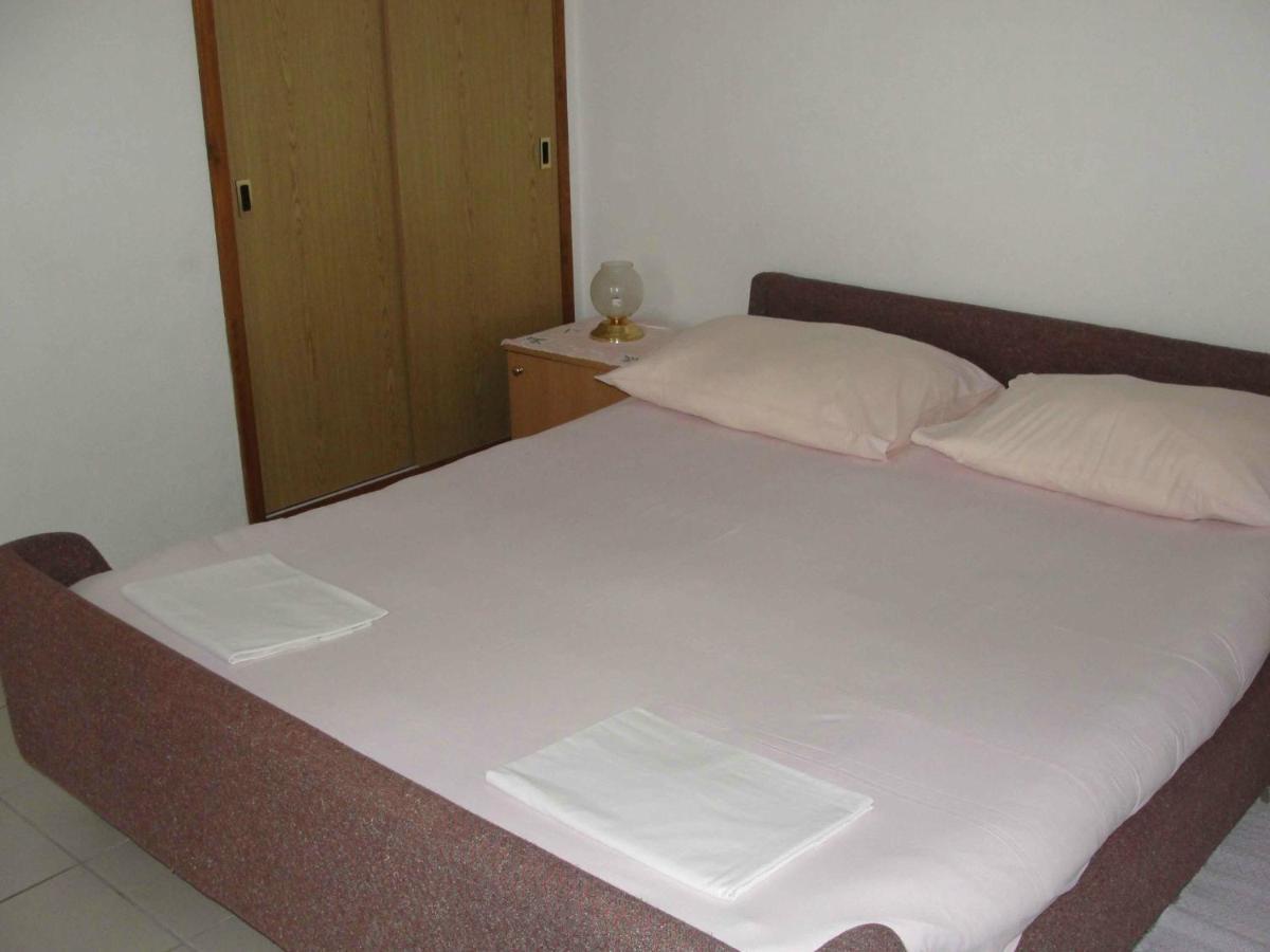 Apartments Pinija 수페타르 외부 사진